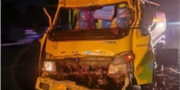 Truk Tangki Air Tabrak Kendaraan di Sentul Bogor, Satu Orang Tewas di Lokasi