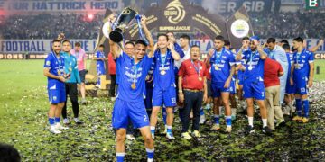 Persib Bandung Resmi Juara Super League 2025/2026, Bobotoh Rayakan Hattrick Bersejarah