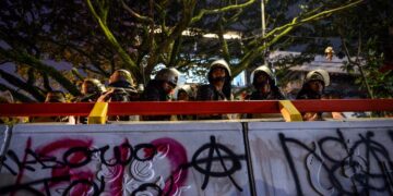 Aksi May Day 2026 di Bandung Berakhir Ricuh, Polisi Sebut Kelompok Anarko Bukan Bagian Massa Buruh