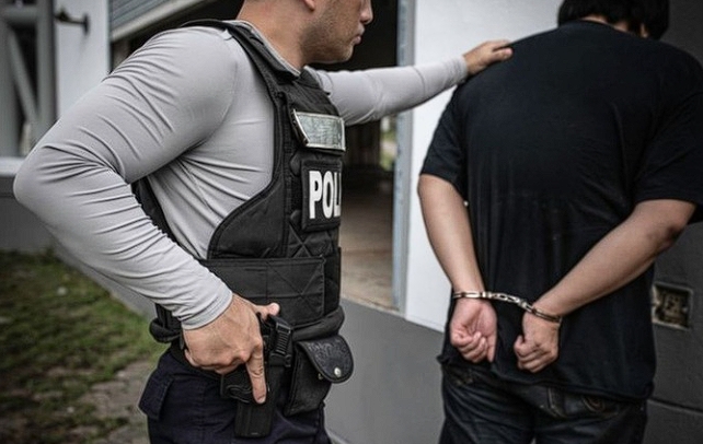 DPO Pencurian Rumah di Garut Berhasil Ditangkap Polisi, Aksi Bobol Dinding Kamar Mandi Berakhir di Tangan Aparat