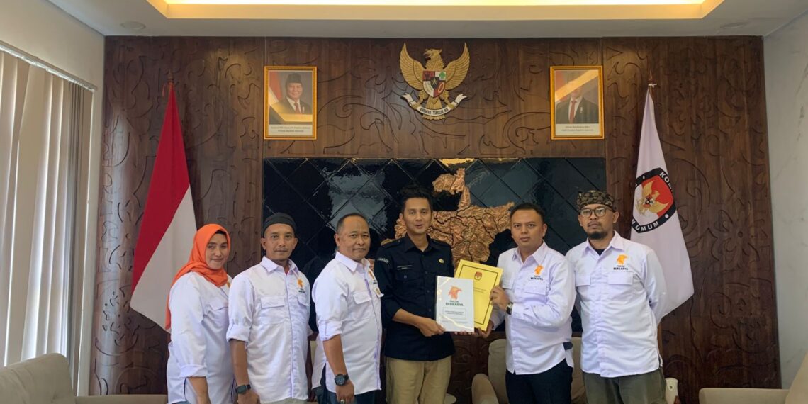 DPD Partai Berkarya Kabupaten Bandung Resmi Serahkan SK Kepengurusan Baru ke KPU dan Kesbangpol