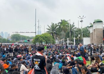 Demo 27 Agustus 2026 Menggema di Jakarta, Sejumlah Kelompok Sampaikan Tuntutan di Depan Gedung DPR
