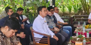 ketua kadin kabupaten bandung dorong sinergi dunia usaha melalui forum bisnis pada pelantikan dpd hippi